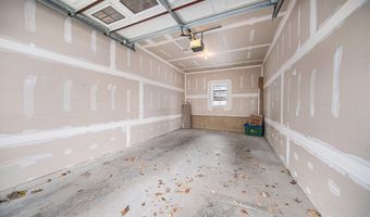 5610 Arbor Chase Dr, Ann Arbor, MI 48103