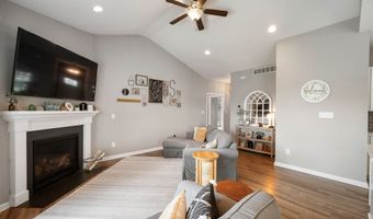 6420 Colt Ln, Anderson, IN 46013