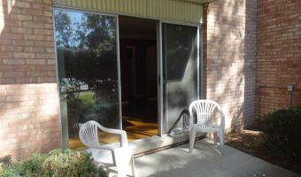 1249 Island Dr 101, Ann Arbor, MI 48105