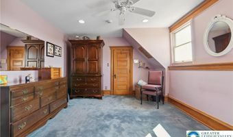 1702 W Walnut St, Allentown, PA 18104