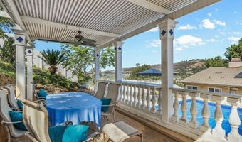 8659 GOLF Dr, Spring Valley, CA 91977