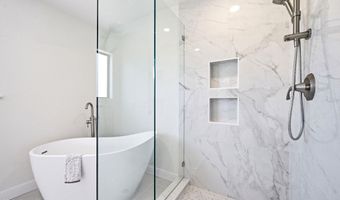 27833 Via Amistosa, Agoura Hills, CA 91301