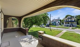 3811 WOODBINE Ave, Baltimore, MD 21207