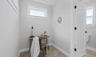 371 Narrow Shore Rd, Aydlett, NC 27916