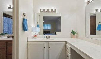 1267 Guinn Ln, Bartlesville, OK 74006