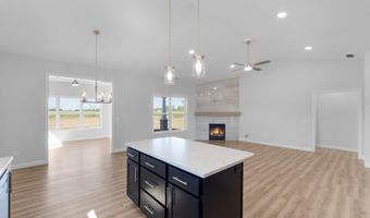 2001 Bogey Ct, Auburn, IN 46706