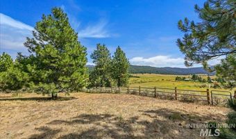 111 Ranch Cir, Cascade, ID 83611