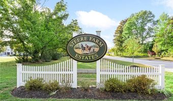 110 Crystal View Dr, Burrillville, RI 02859