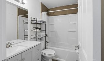 202 Forest Ln, Elko, NV 89801