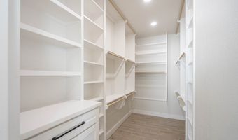 10 NE Armlei Dr, Andrews, TX 79714