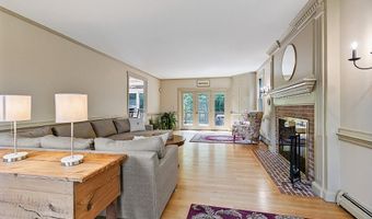 114 Loon Call Dr, Belgrade, ME 04917