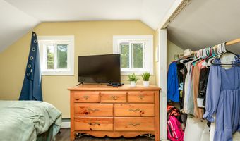 330 Chestnut Hill Rd, Colchester, CT 06415