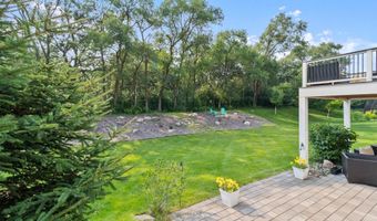 4313 Parkview Cir, Anoka, MN 55303