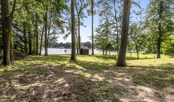 152 32nd St, Allegan, MI 49010