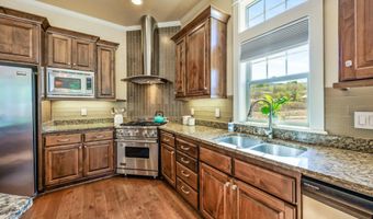 403 Briscoe Pl, Ashland, OR 97520