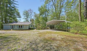 12 Lesieur Ln, Burrillville, RI 02859