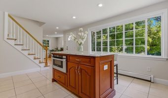 191 Stanavage Rd, Colchester, CT 06415