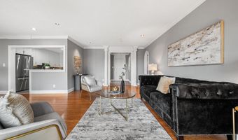 1016 WAYNE St 1007, Arlington, VA 22204