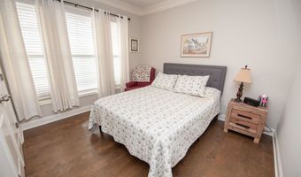 921 Deepwood Ct, Boiling Springs, SC 29316