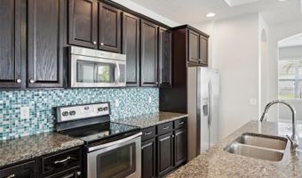 6906 SAIL VIEW Ln, Apollo Beach, FL 33572
