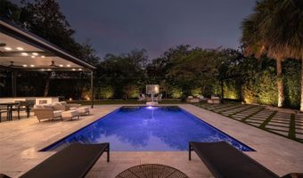 906 ALHAMBRA Ct, Orlando, FL 32804