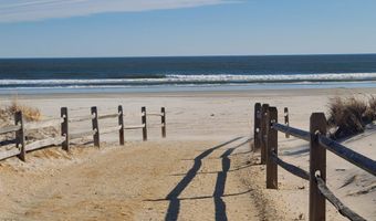 304 78th St, Avalon, NJ 08202