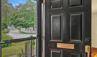 88 Nichols Rd, North Kingstown, RI 02852