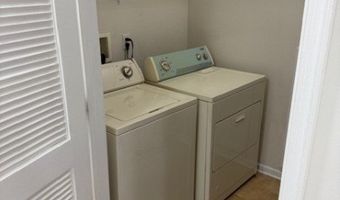 310 Freedom Ln, Belleville, NJ 07109