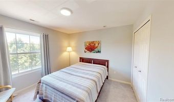 2916 Signature Blvd, Ann Arbor, MI 48103