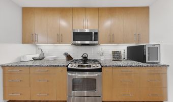 1212 Calle Del Sol NE, Albuquerque, NM 87106