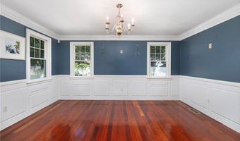 58 Dolphin Ave, Jamestown, RI 02835