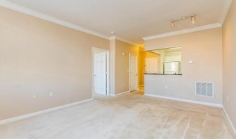 23 PIERSIDE Dr 229, Baltimore, MD 21230