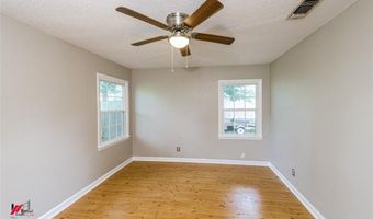 1018 Peyton Ave, Benton, LA 71006