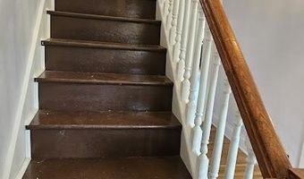 207 E 3rd St, Augusta, KY 41002