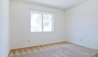 2204 W LOS ARBOLES Pl, Chandler, AZ 85224
