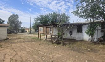 2606 Wyoming St, Carlsbad, NM 88220
