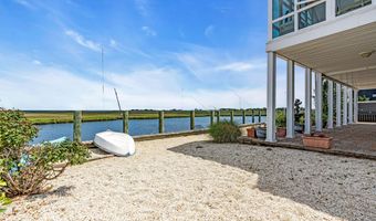 259 Cypress Dr, Bayville, NJ 08721