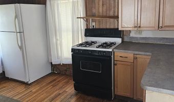 30 River Rd, Arlington, VT 05250