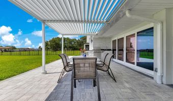 49 INTERLAKEN Rd, Orlando, FL 32804