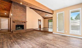 1144 E UNIVERSITY Dr, Auburn, AL 36830