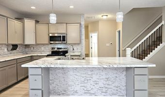 7252 Lockford Walk N, Avon, IN 46123
