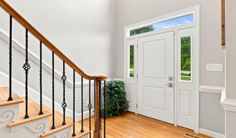4008 W Lake Rd, Apex, NC 27539