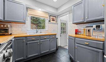 1410 Creal Cres, Ann Arbor, MI 48103