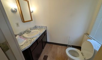 735 Meridian St Ej, Anderson, IN 46016
