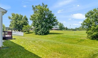 220 Dovetree Dr, Avon, IN 46122