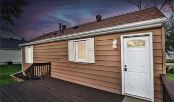 501 21st St NE, Austin, MN 55912