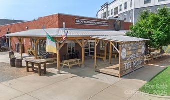 743 Anderson St, Charlotte, NC 28205