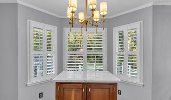 3046 Hawthorne St, Athens, TN 37303