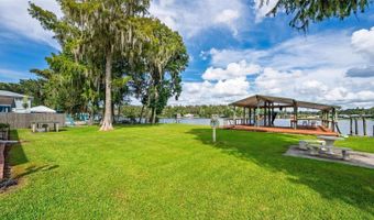 56310 REDBUD Rd, Astor, FL 32102
