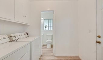 9451 Canterbury Ave, Arleta, CA 91331